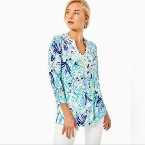 Lilly Pulitzer blue Kaia knit tunic top